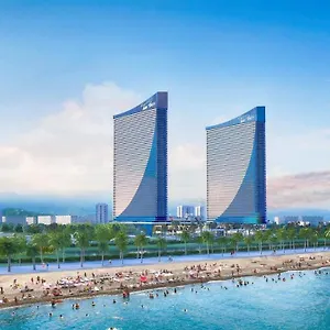 Otel Orbi City, Batum